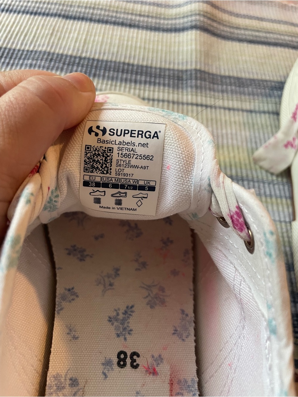 Superga Floral Canvas Sneakers with floral ribbon laces - Picture 6 of 7